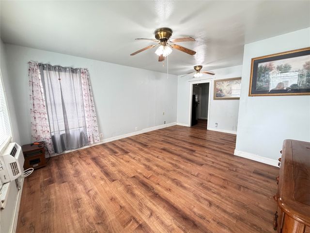 605 E Morton Street, Denison, TX 75021