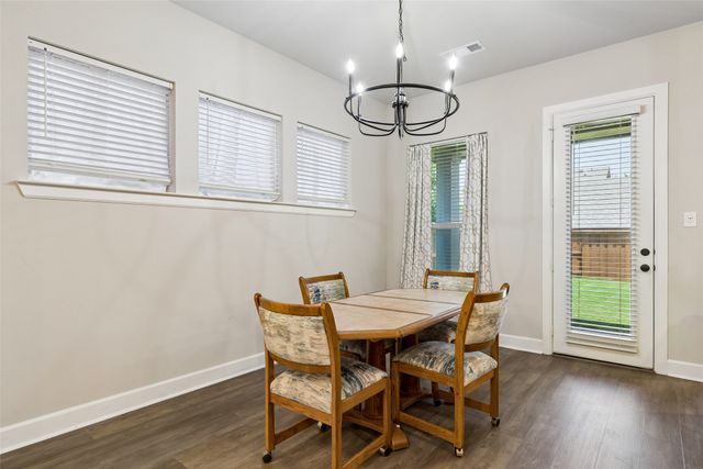 1812 Leo Drive, Van Alstyne, TX 75495