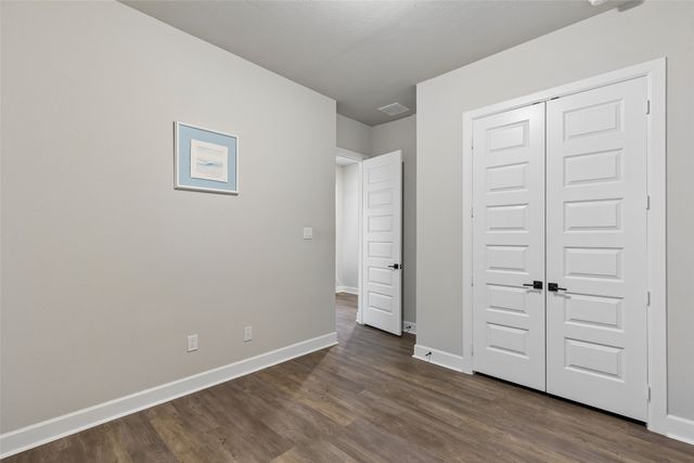 1812 Leo Drive, Van Alstyne, TX 75495