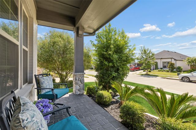 1812 Leo Drive, Van Alstyne, TX 75495