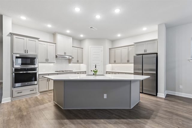 1812 Leo Drive, Van Alstyne, TX 75495
