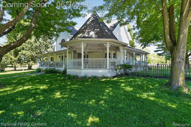 864 E Lovejoy Road, Cohoctah Township, MI 48418