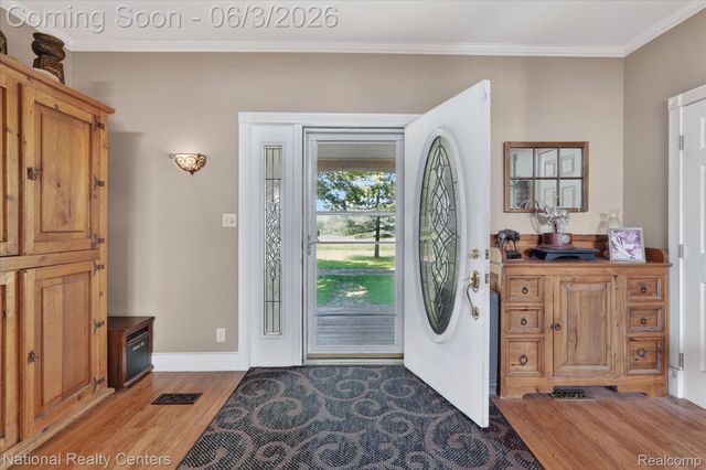 864 E Lovejoy Road, Cohoctah Township, MI 48418