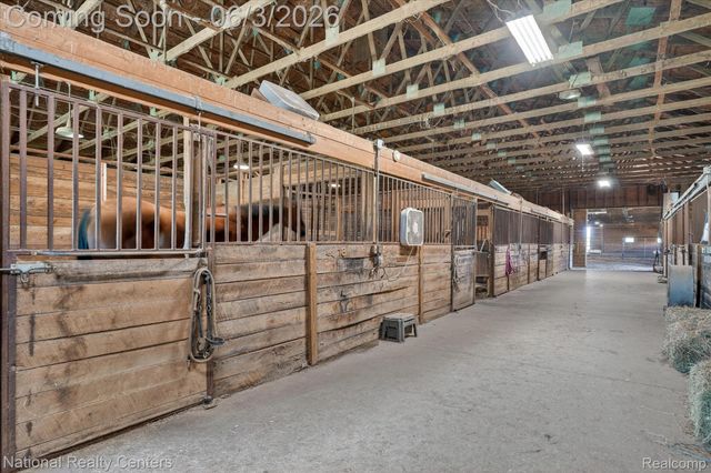 864 E Lovejoy Road, Cohoctah Township, MI 48418