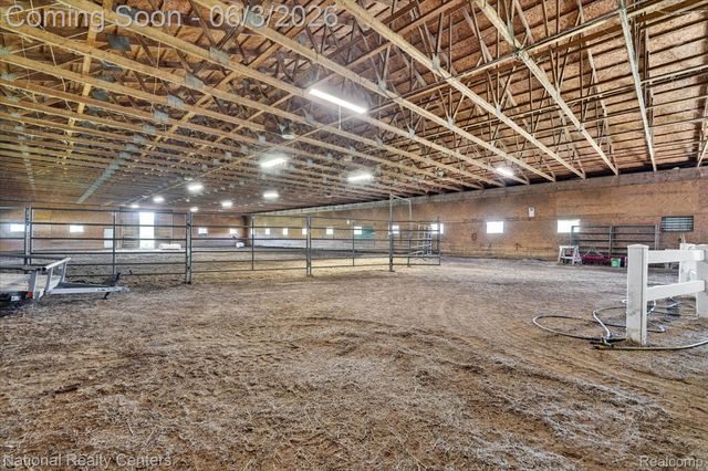 864 E Lovejoy Road, Cohoctah Township, MI 48418