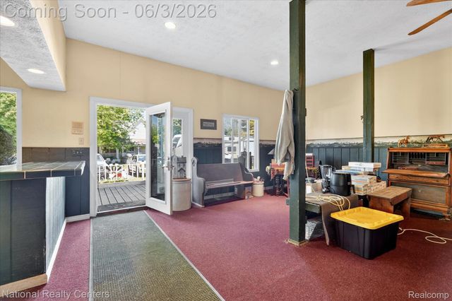 864 E Lovejoy Road, Cohoctah Township, MI 48418