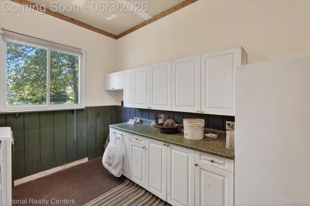 864 E Lovejoy Road, Cohoctah Township, MI 48418