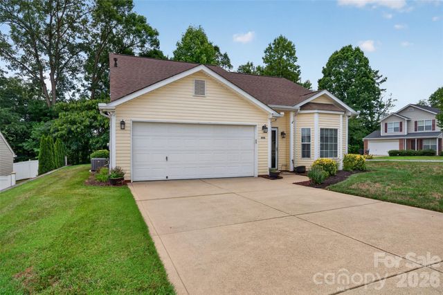 806 20th Avenue Place SE, Hickory, NC 28602