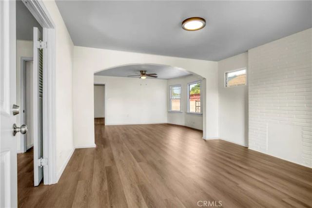 2947 West, Los Angeles, CA 90016