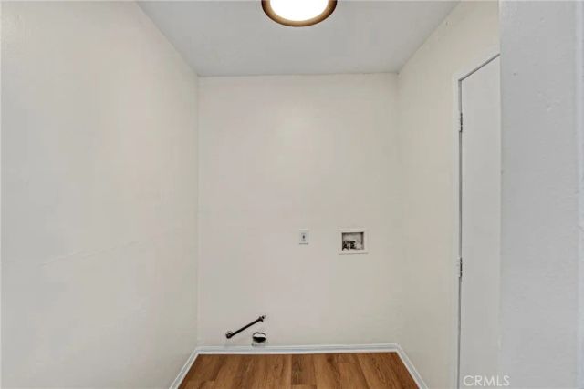 2947 West, Los Angeles, CA 90016