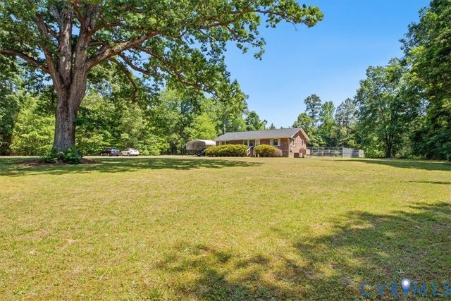 15503 Eppes Rd, Dewitt, VA 23840