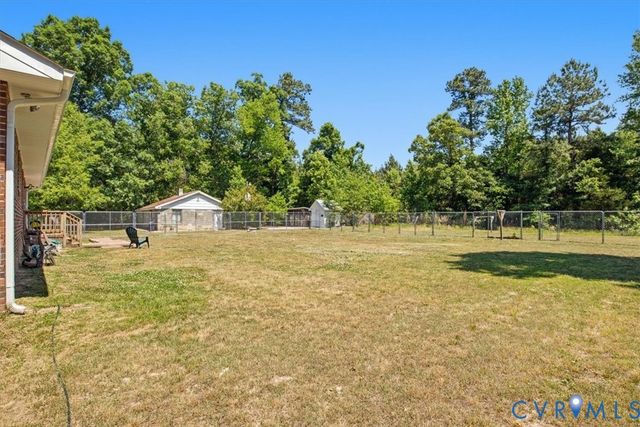 15503 Eppes Rd, Dewitt, VA 23840