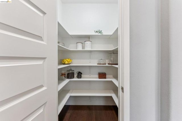 489 Diller Street, Alameda, CA 94501