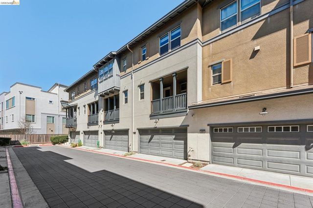 489 Diller Street, Alameda, CA 94501