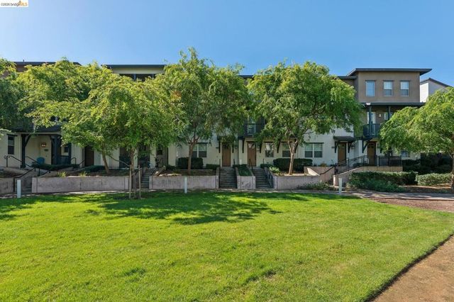 489 Diller Street, Alameda, CA 94501