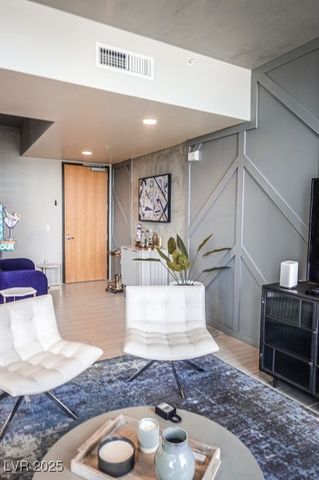 353 East Bonneville Avenue 1406, Las Vegas, NV 89101