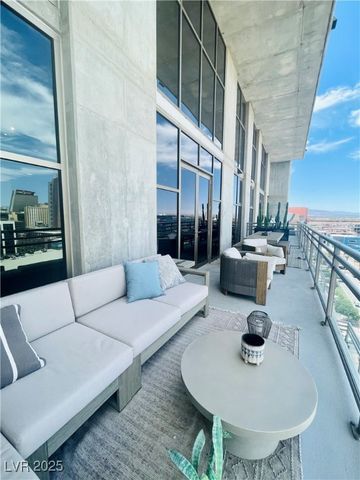 353 East Bonneville Avenue 1406, Las Vegas, NV 89101