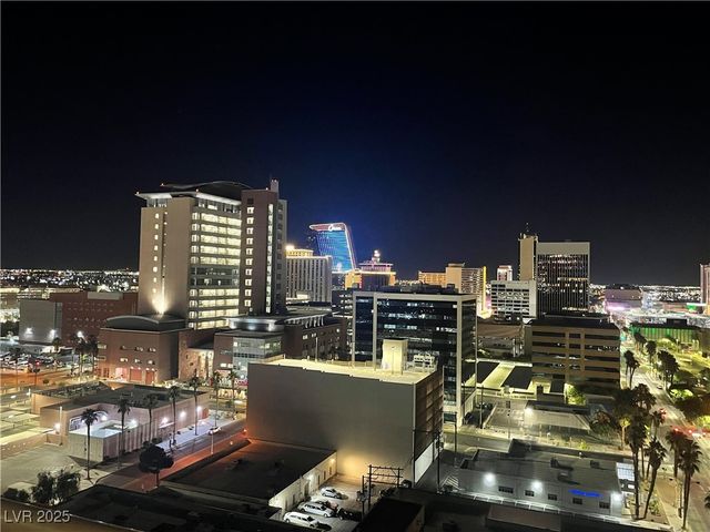 353 East Bonneville Avenue 1406, Las Vegas, NV 89101