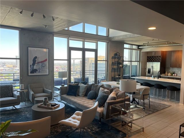 353 East Bonneville Avenue 1406, Las Vegas, NV 89101