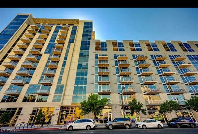 353 East Bonneville Avenue 1406, Las Vegas, NV 89101