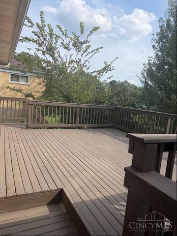 5989 Oakapple Drive, Cincinnati, OH 45248