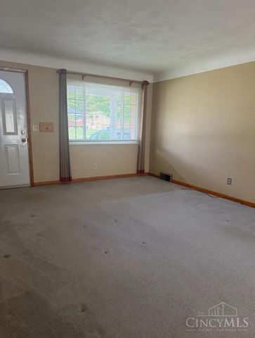 5989 Oakapple Drive, Cincinnati, OH 45248