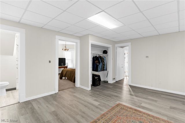 827 Michigan Avenue, Youngstown, OH 44504