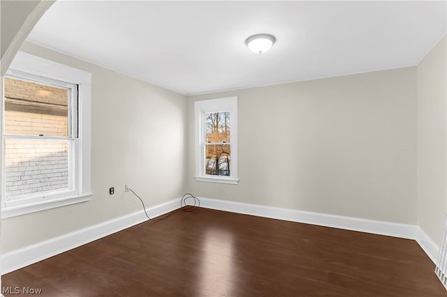 827 Michigan Avenue, Youngstown, OH 44504