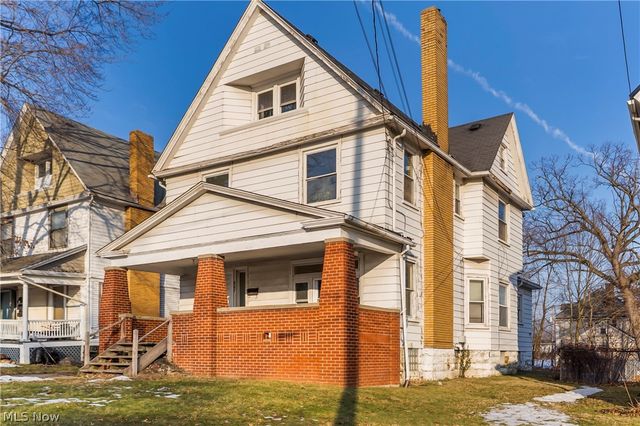 827 Michigan Avenue, Youngstown, OH 44504