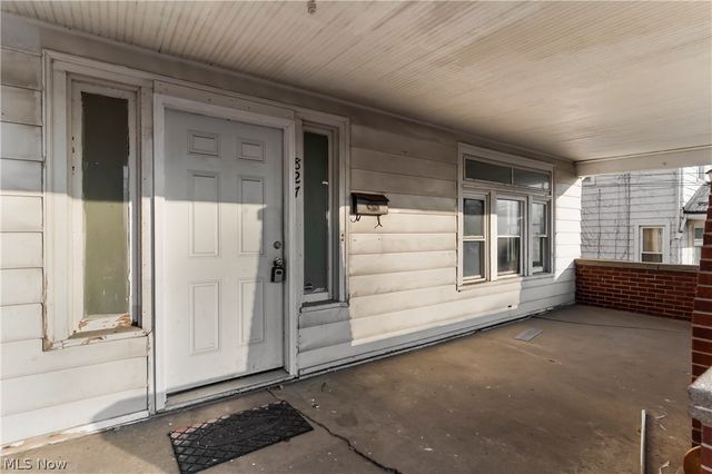 827 Michigan Avenue, Youngstown, OH 44504