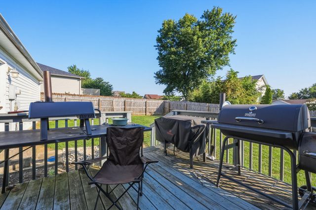 516 Chaucer Drive, Lawrenceburg, KY 40342