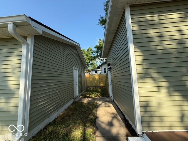 404 E Monroe Street, Alexandria, IN 46001