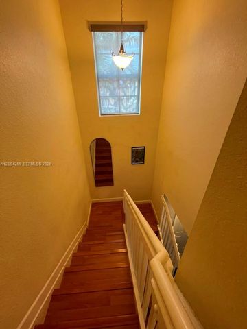 9217 SW 227th St 12, Cutler Bay, FL 33190