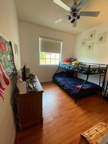 9217 SW 227th St 12, Cutler Bay, FL 33190
