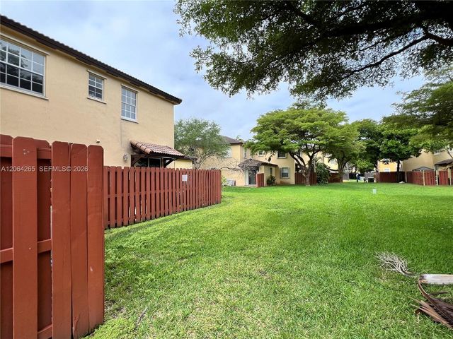 9217 SW 227th St 12, Cutler Bay, FL 33190