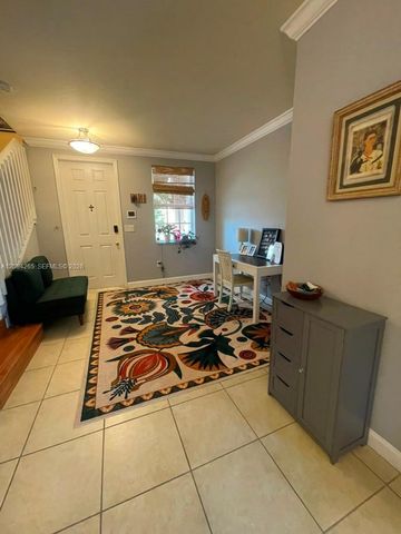 9217 SW 227th St 12, Cutler Bay, FL 33190