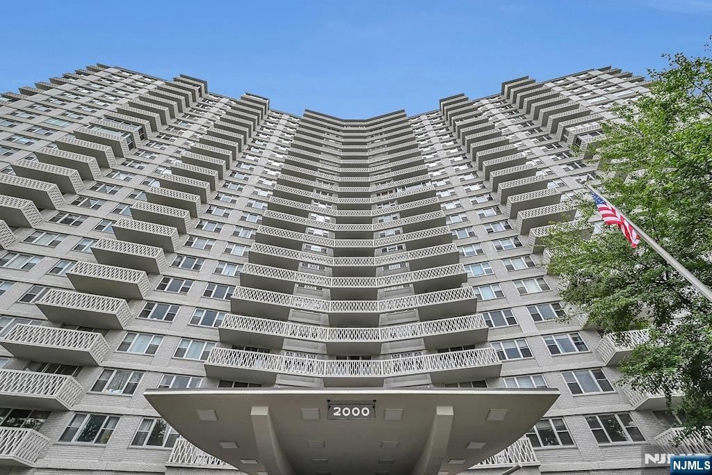 2000 Linwood Avenue 23E, Fort Lee, NJ 07024
