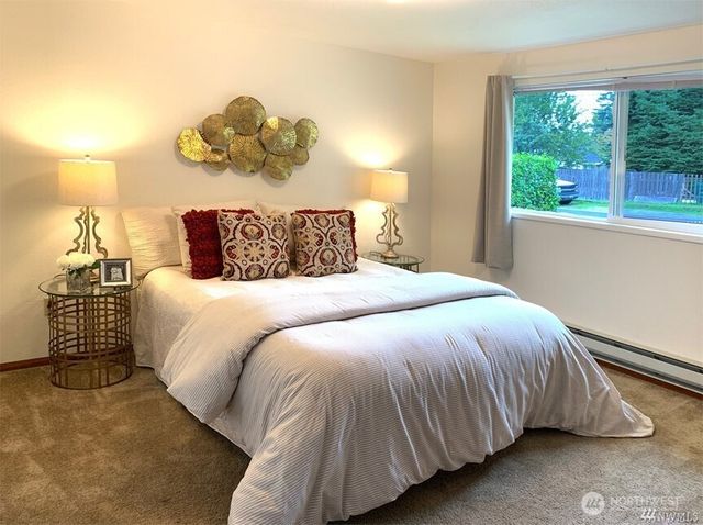 2119 SW Cloverdale Street, Seattle, WA 98106