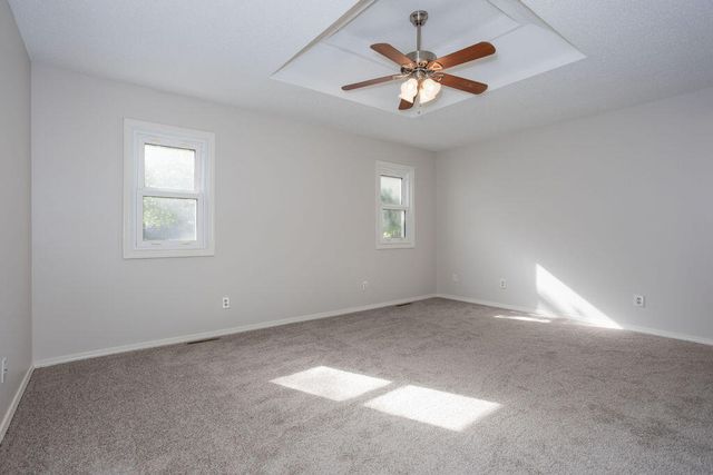 1502 S 17th Avenue, Ozark, MO 65721