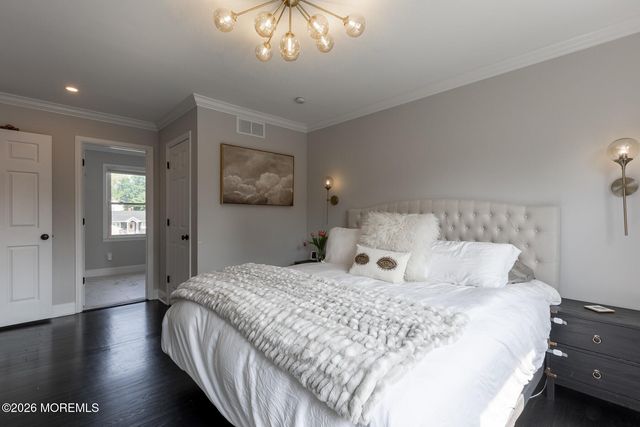 394 Maple Drive, Belford, NJ 07718