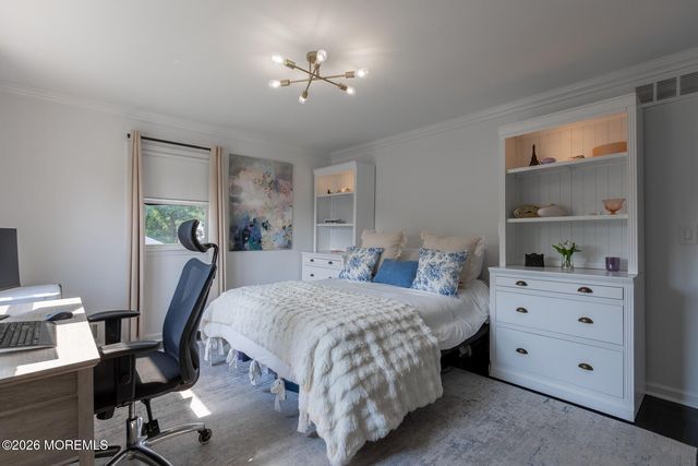 394 Maple Drive, Belford, NJ 07718
