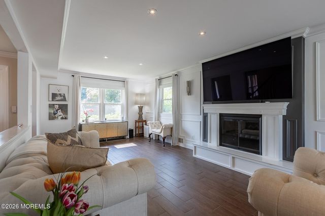 394 Maple Drive, Belford, NJ 07718