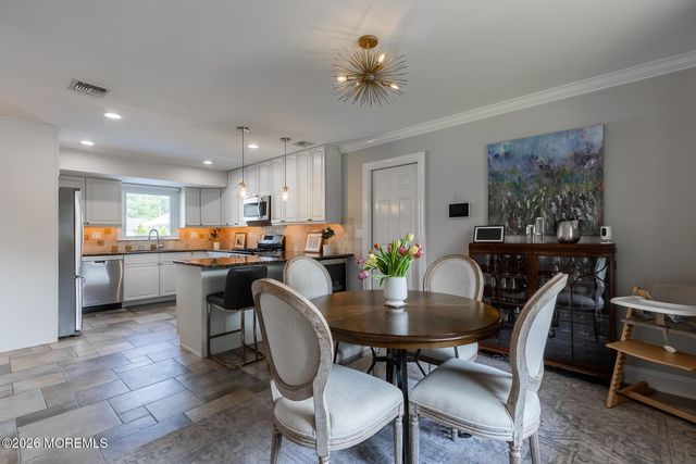 394 Maple Drive, Belford, NJ 07718