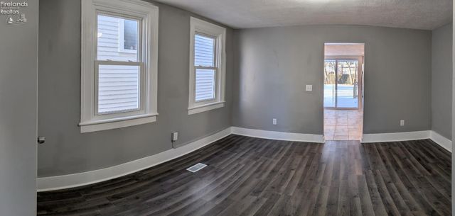 W 1105 Adams Street, Sandusky, OH 44870