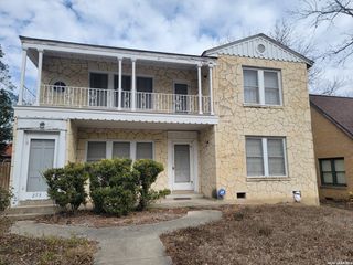 273 E Lullwood Ave, San Antonio, TX 78212