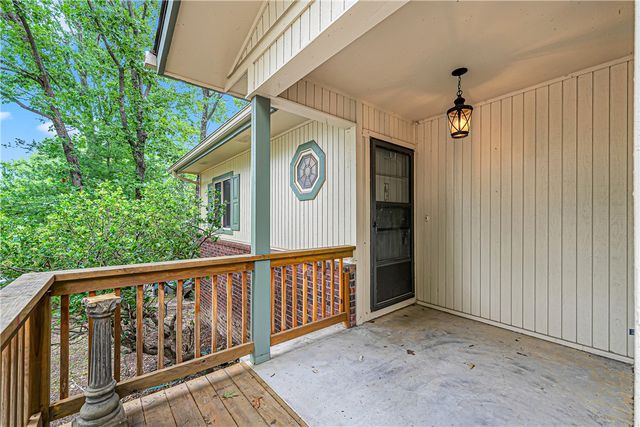 36 Sandwick Drive, Bella Vista, AR 72715