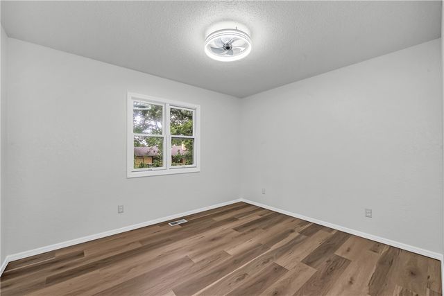36 Sandwick Drive, Bella Vista, AR 72715