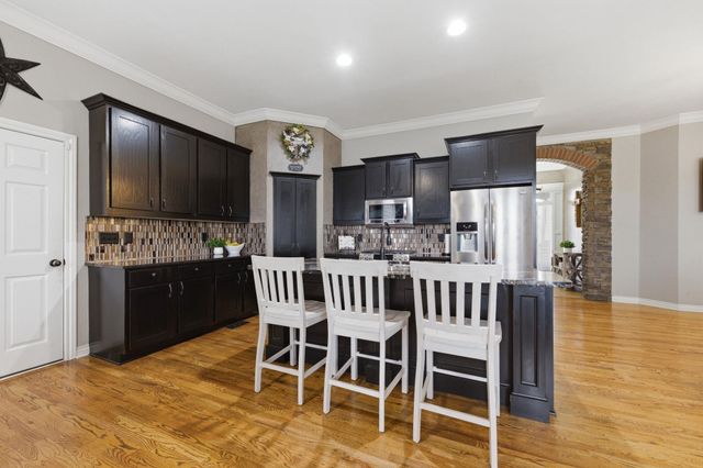 6611 E Central Park Ave, Bel Aire, KS 67226