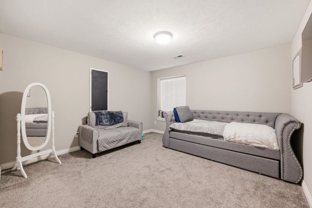 6611 E Central Park Ave, Bel Aire, KS 67226