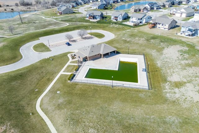 6611 E Central Park Ave, Bel Aire, KS 67226